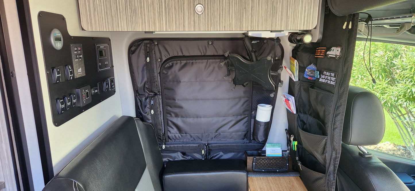 Revel - Dinette Zipper Shade with Organizer