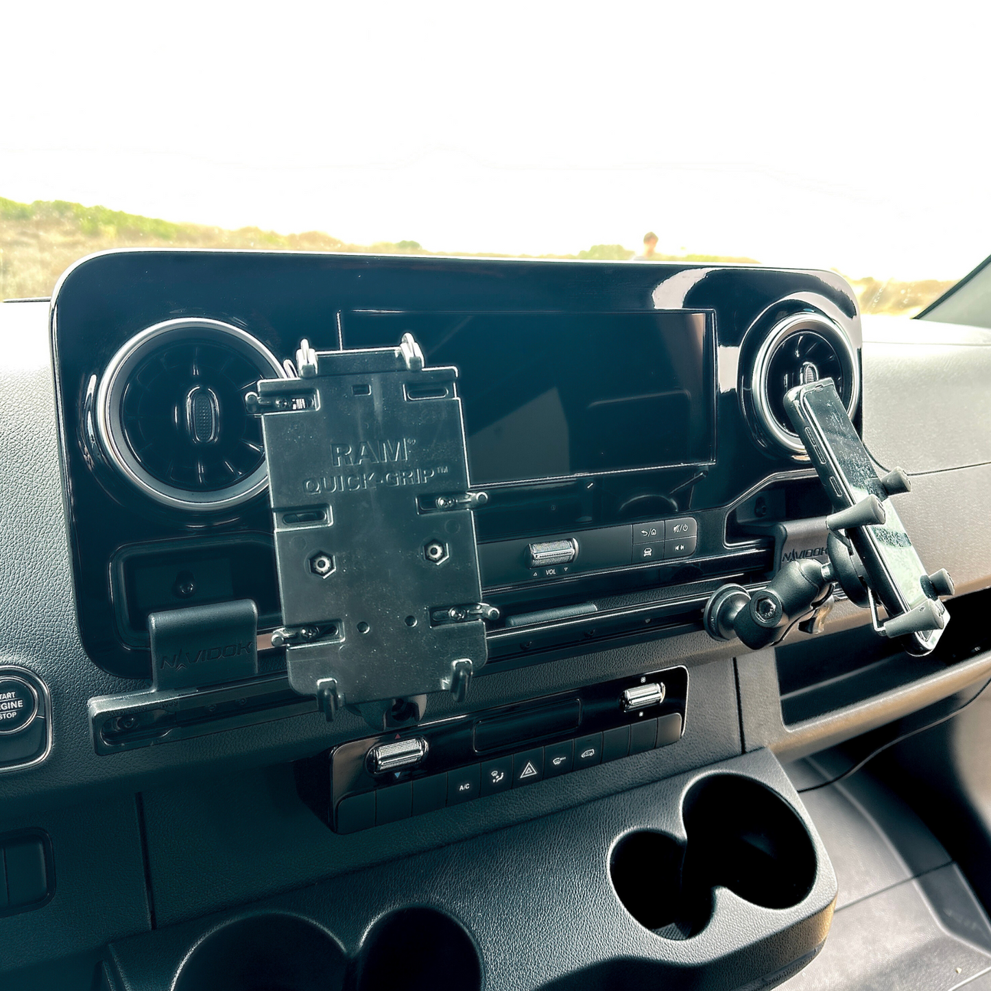 NAVIDOK Overlander -  Mercedes Sprinter Dash Mount